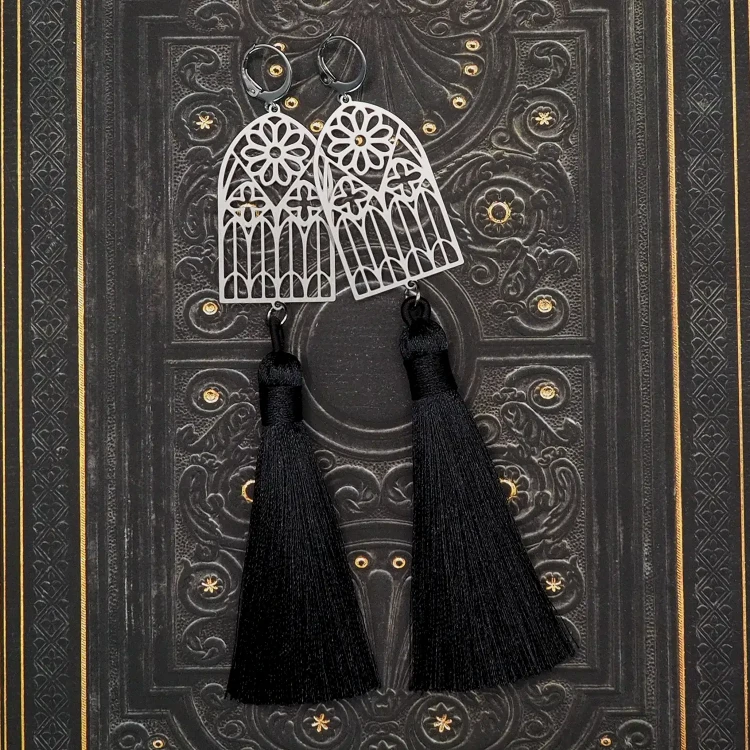 Boheme Noir kolczyki gotyckie okno.webp
