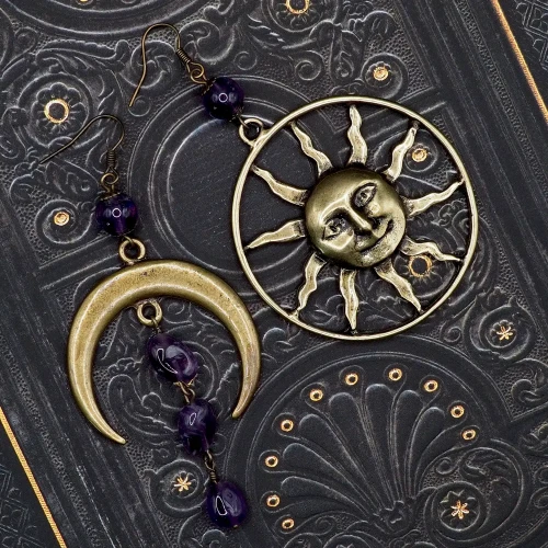 kolczyki asymetryczne dark boho celestial moon and sun  ametyst boheme noir.webp