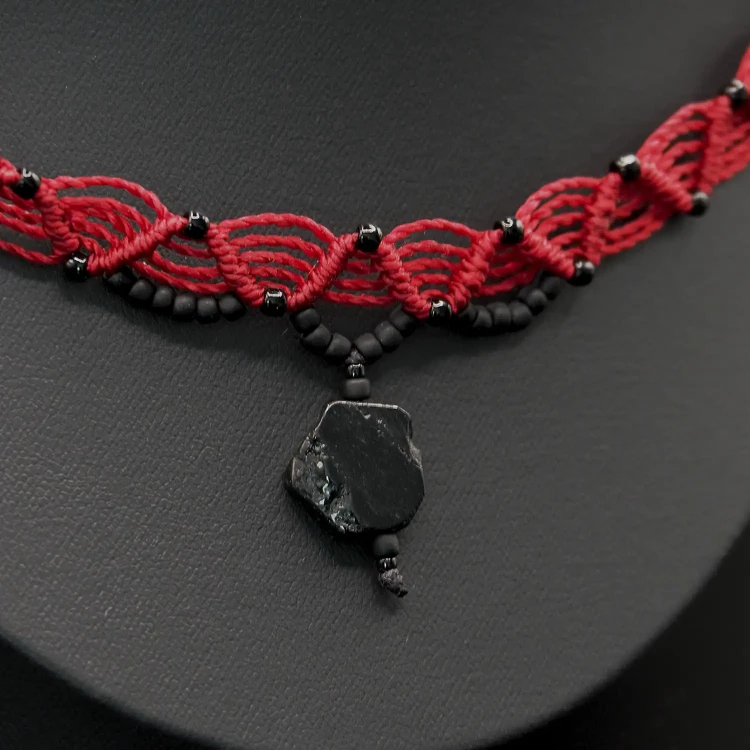 boheme noir choker makrama turmalin.webp