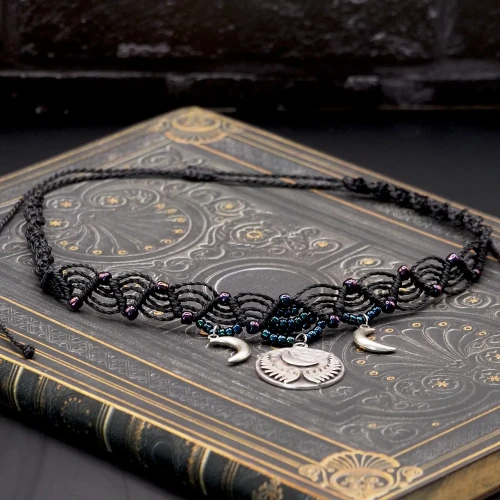 boheme noir choker mikro makrama paprocie i księżyc.webp