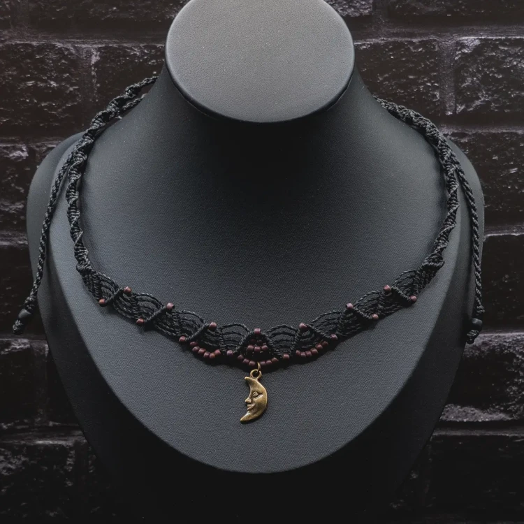 choker makrma czarny celestial księzyc boheme noir.webp