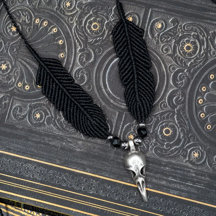 naszyjnik wiedźmy czarny boheme noir.webp