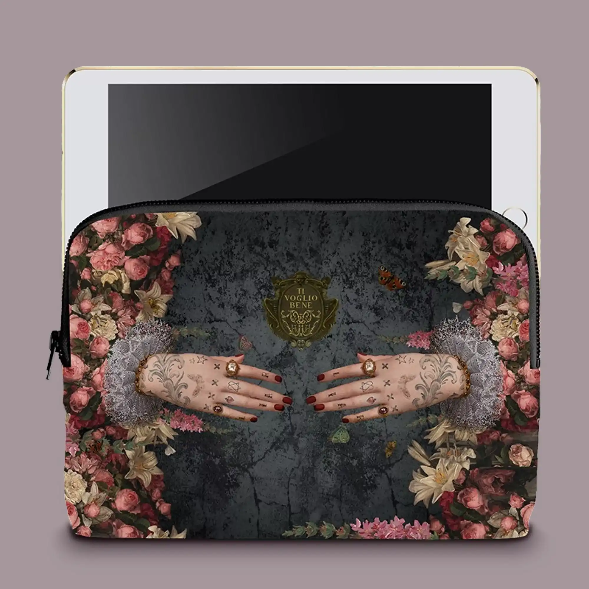 pokrowiec na tablet z barokowym wzorem